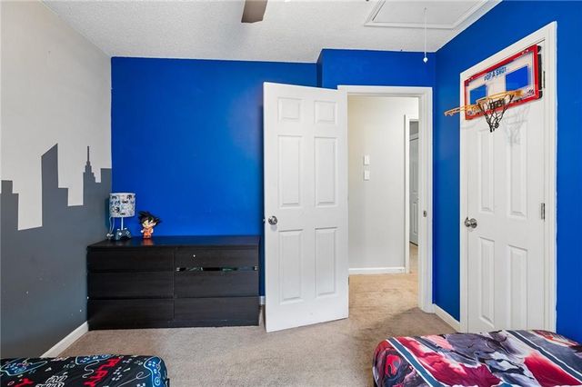 1226 NW 70th Street, Kansas City, MO 64118