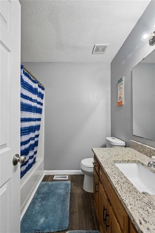 1226 NW 70th Street, Kansas City, MO 64118