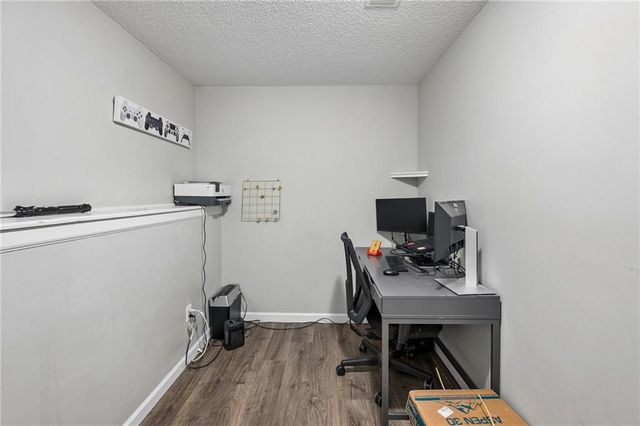 1226 NW 70th Street, Kansas City, MO 64118