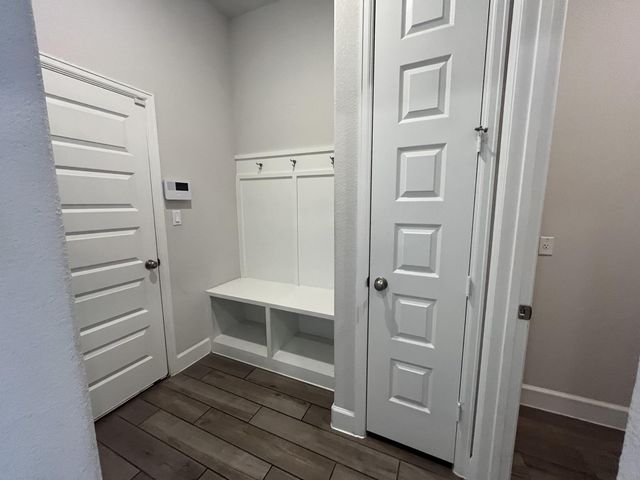 113 Ray CT, Liberty Hill, TX 78642