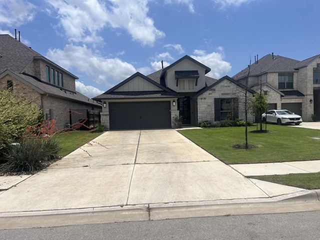 113 Ray CT, Liberty Hill, TX 78642