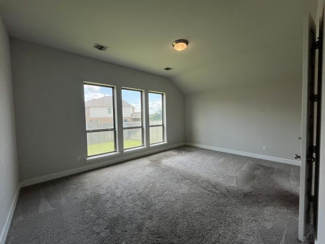 113 Ray CT, Liberty Hill, TX 78642