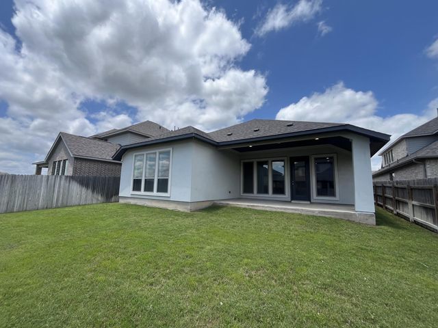 113 Ray CT, Liberty Hill, TX 78642
