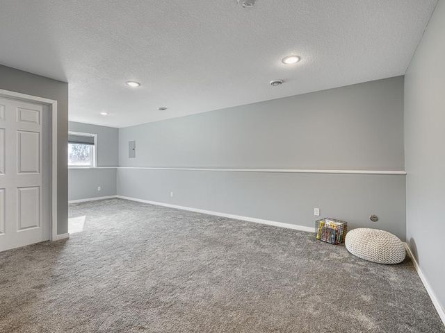 3265 Norway Drive S, Cambridge, MN 55008