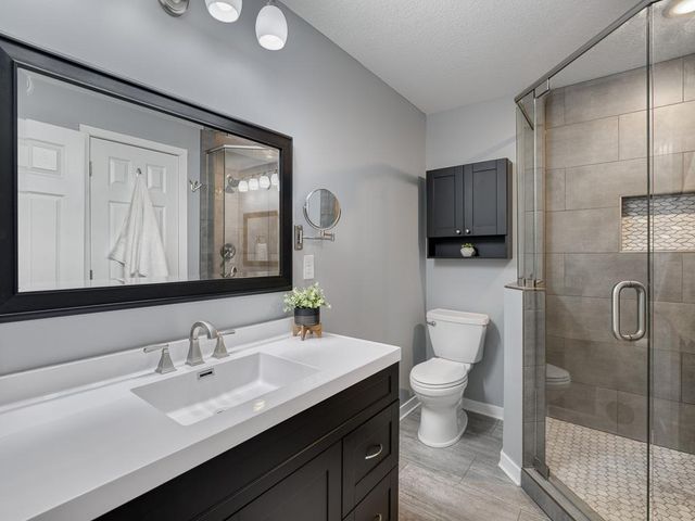 3265 Norway Drive S, Cambridge, MN 55008