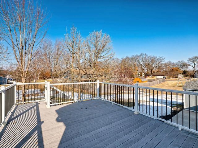 3265 Norway Drive S, Cambridge, MN 55008