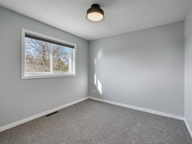 3265 Norway Drive S, Cambridge, MN 55008