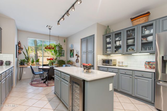 4937 E VILLA THERESA Drive, Scottsdale, AZ 85254