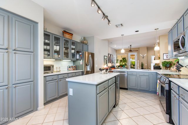 4937 E VILLA THERESA Drive, Scottsdale, AZ 85254