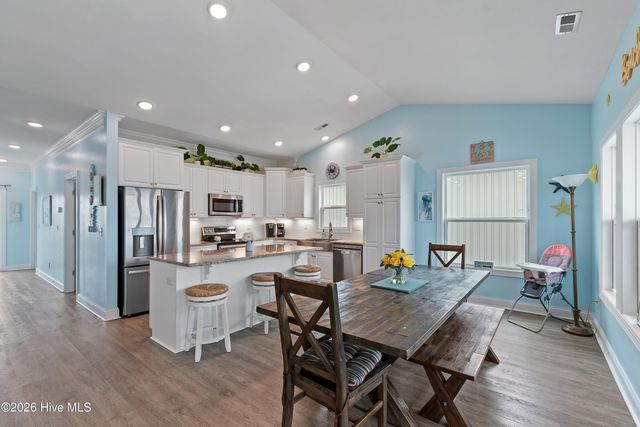 115 Deal Drive, Supply, NC 28462