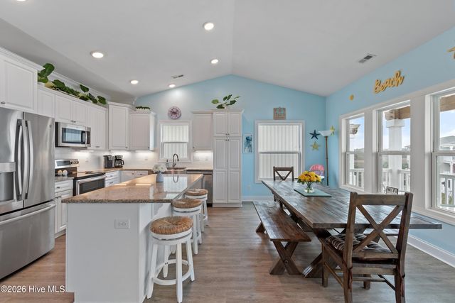 115 Deal Drive, Supply, NC 28462