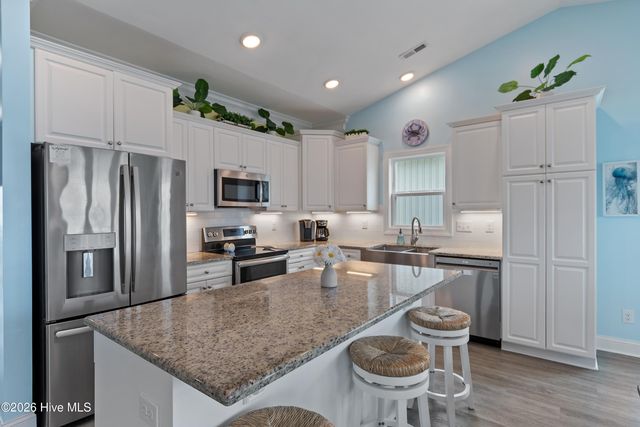 115 Deal Drive, Supply, NC 28462