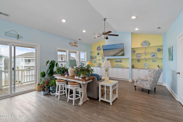 115 Deal Drive, Supply, NC 28462