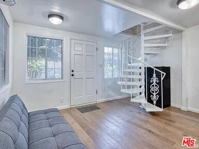 918 N Vista Street 918.5, Los Angeles, CA 90046