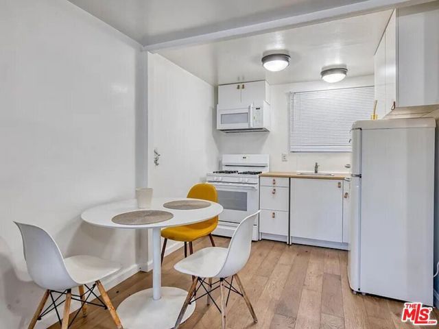 918 N Vista Street 918.5, Los Angeles, CA 90046