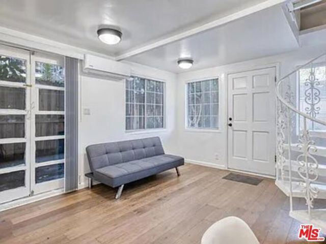 918 N Vista Street 918.5, Los Angeles, CA 90046