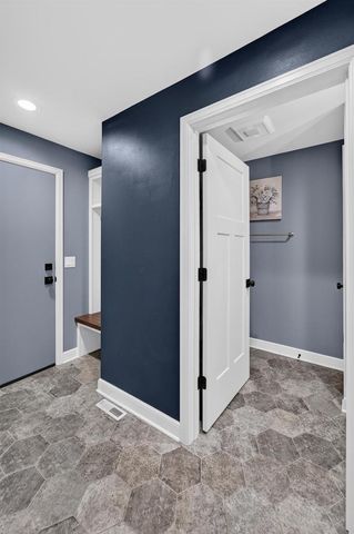 4145 Hiawatha Drive, Madison, WI 53711
