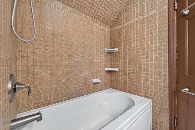 4145 Hiawatha Drive, Madison, WI 53711