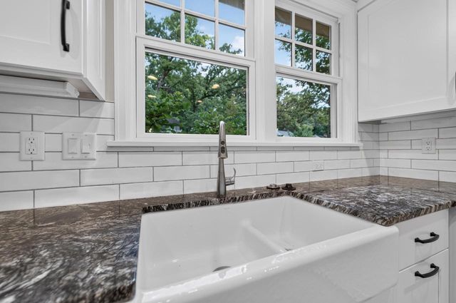 4145 Hiawatha Drive, Madison, WI 53711