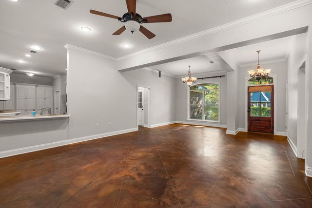 212 Morrell Cir., Hattiesburg, MS 39402