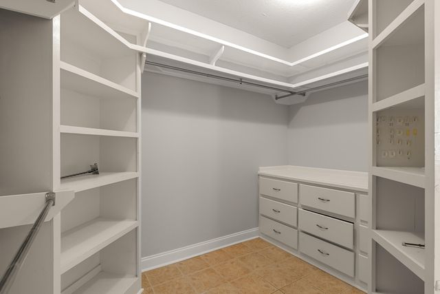 212 Morrell Cir., Hattiesburg, MS 39402