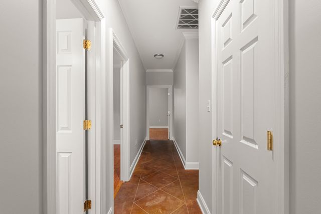 212 Morrell Cir., Hattiesburg, MS 39402