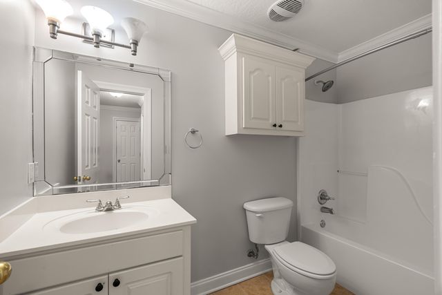 212 Morrell Cir., Hattiesburg, MS 39402