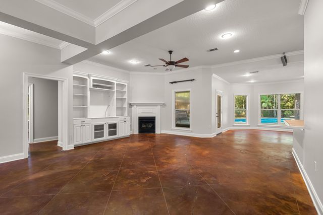 212 Morrell Cir., Hattiesburg, MS 39402