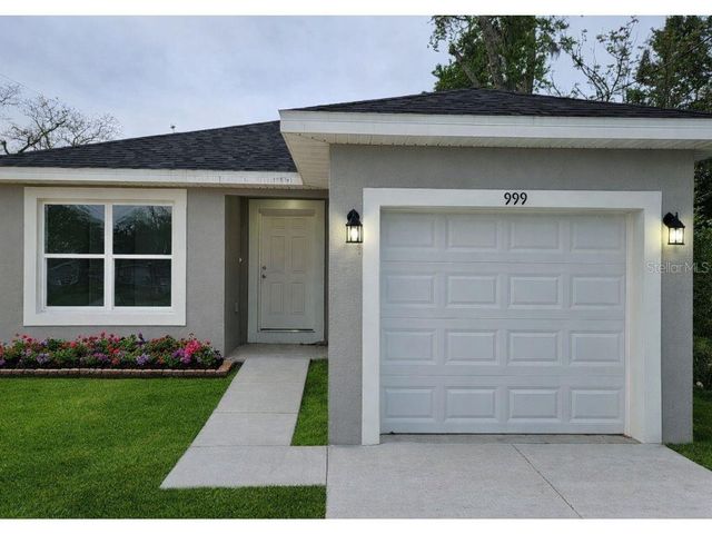 999 AVENUE A, Haines City, FL 33844