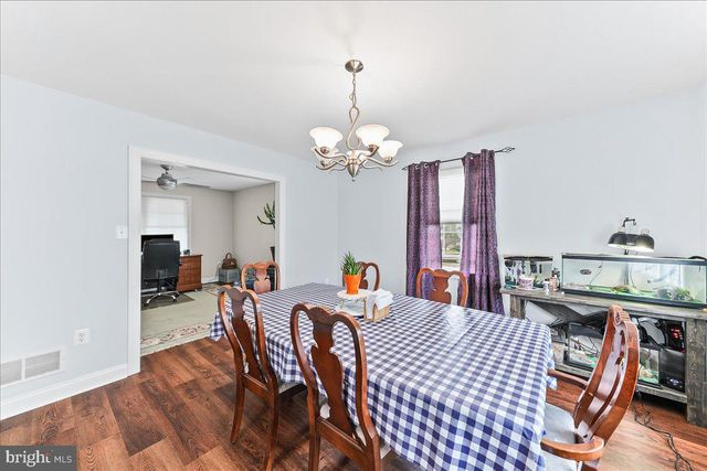 251 KOSSUTH AVE, Folsom, PA 19033