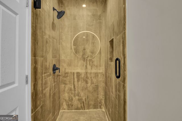 2172 Ben Hill Road, East Point, GA 30344