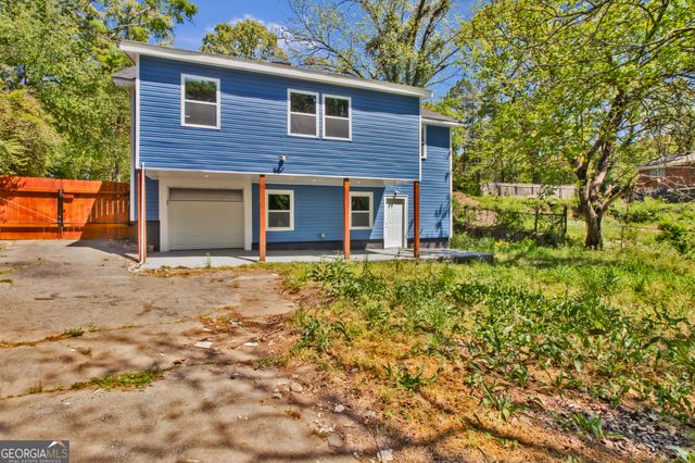 2172 Ben Hill Road, East Point, GA 30344