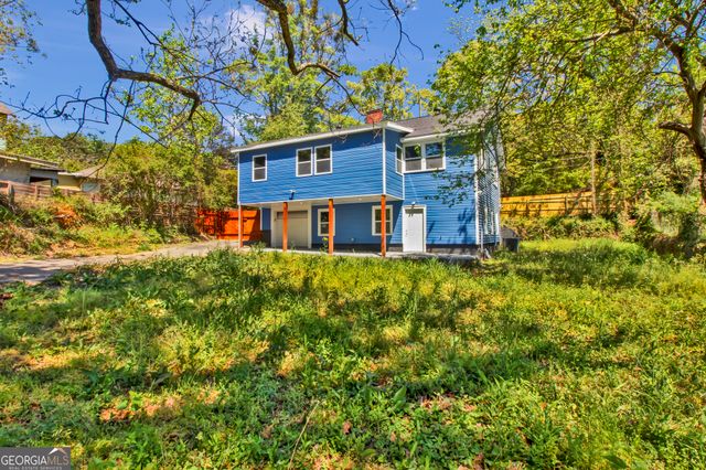 2172 Ben Hill Road, East Point, GA 30344