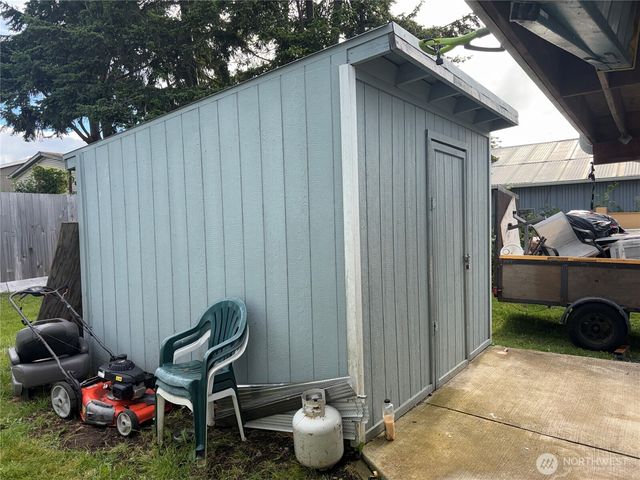 8404 Treevue, Blaine, WA 98230