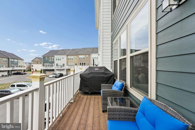 2058 ALDER LN, Dumfries, VA 22026