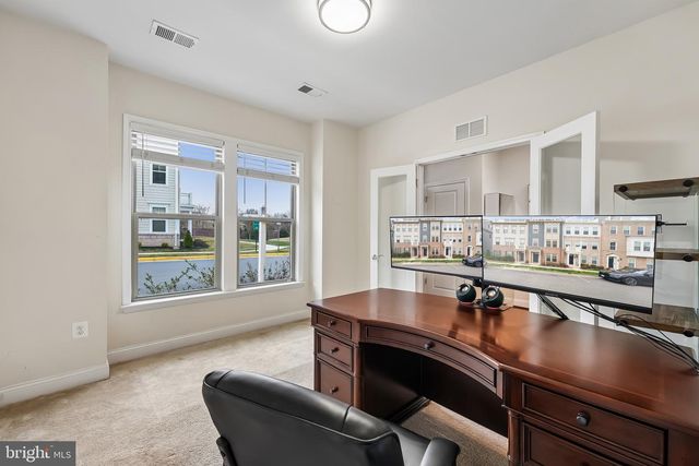 2058 ALDER LN, Dumfries, VA 22026