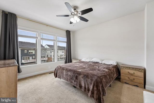 2058 ALDER LN, Dumfries, VA 22026