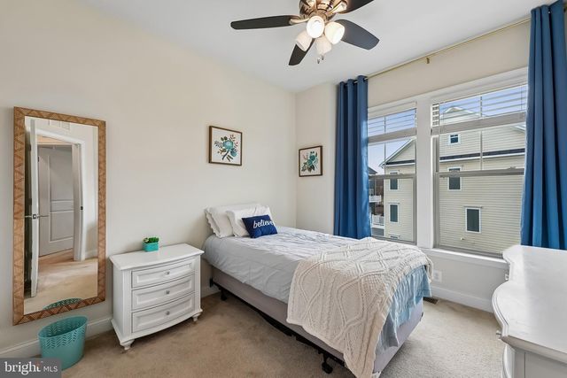 2058 ALDER LN, Dumfries, VA 22026