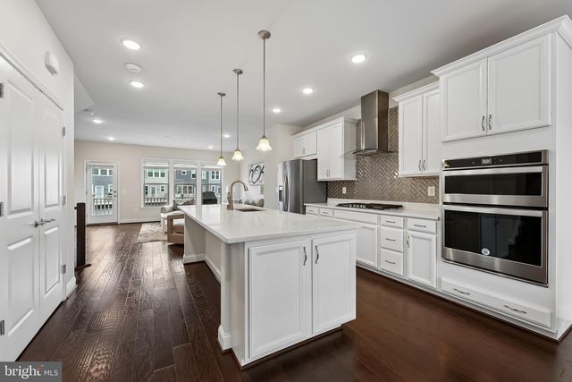 2058 ALDER LN, Dumfries, VA 22026