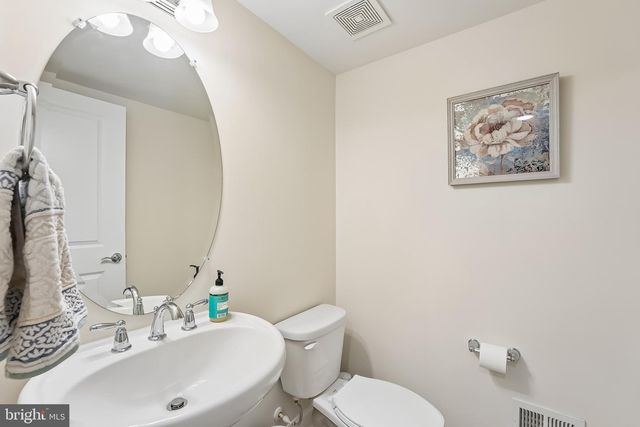 2058 ALDER LN, Dumfries, VA 22026