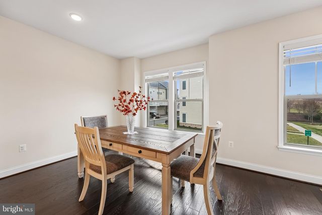 2058 ALDER LN, Dumfries, VA 22026