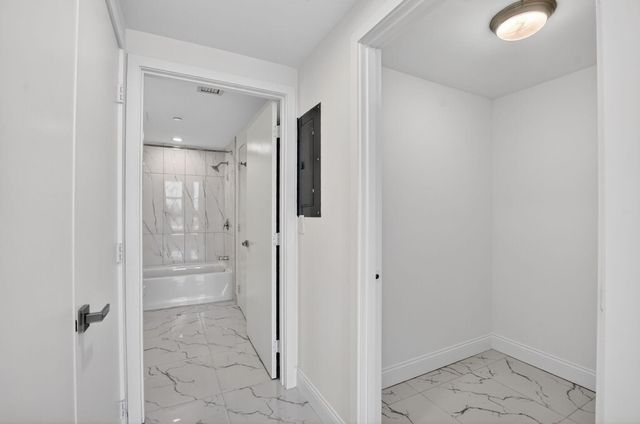 350 W Hidden Valley Boulevard 201, Boca Raton, FL 33487