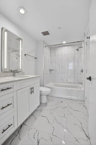 350 W Hidden Valley Boulevard 201, Boca Raton, FL 33487