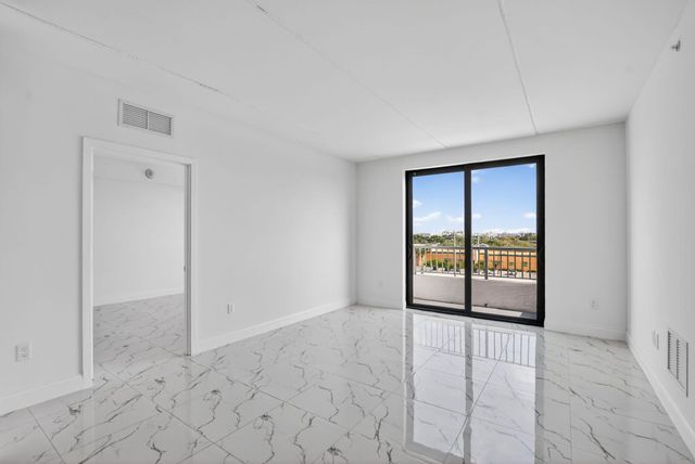 350 W Hidden Valley Boulevard 201, Boca Raton, FL 33487