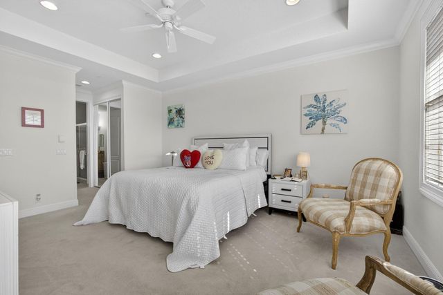 4511 Artesa Way S, Palm Beach Gardens, FL 33418