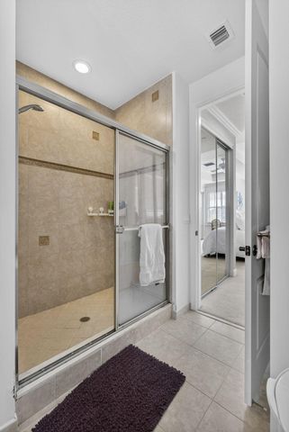 4511 Artesa Way S, Palm Beach Gardens, FL 33418