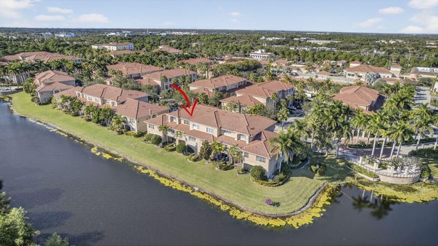 4511 Artesa Way S, Palm Beach Gardens, FL 33418