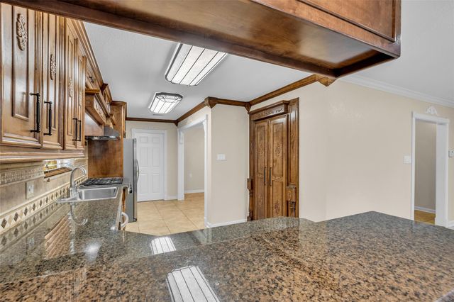 11419 Kirkhollow Drive, Houston, TX 77089