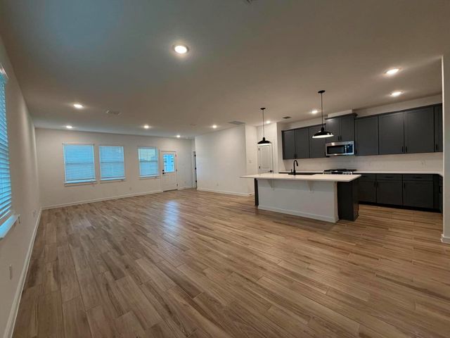 8407 Tranquil Bay Court, Baytown, TX 77523