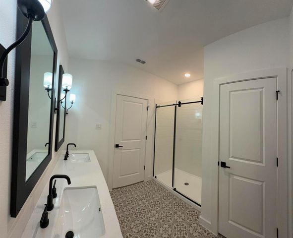 8407 Tranquil Bay Court, Baytown, TX 77523